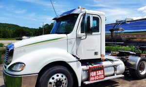 2014 Freightliner Columbia day cab Glider2 for sale